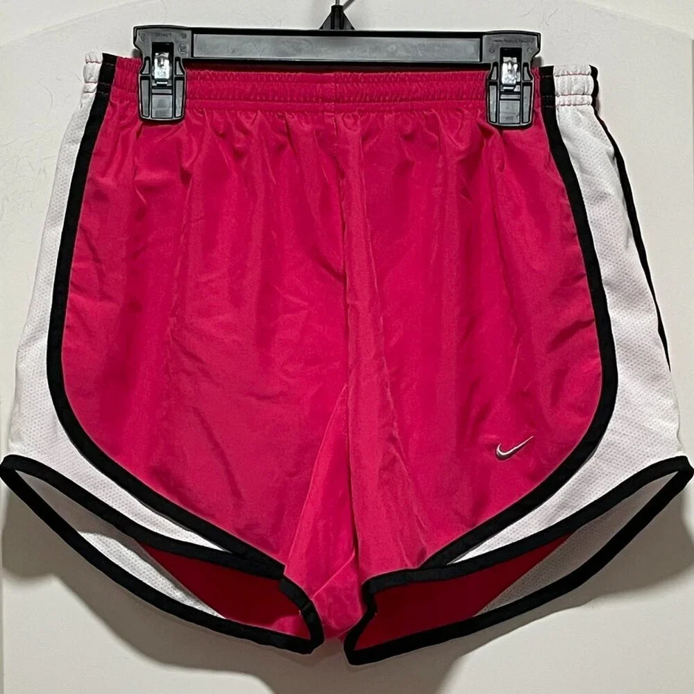 ‘Playful Pink’ Nike Dri Fit Womens Small 3